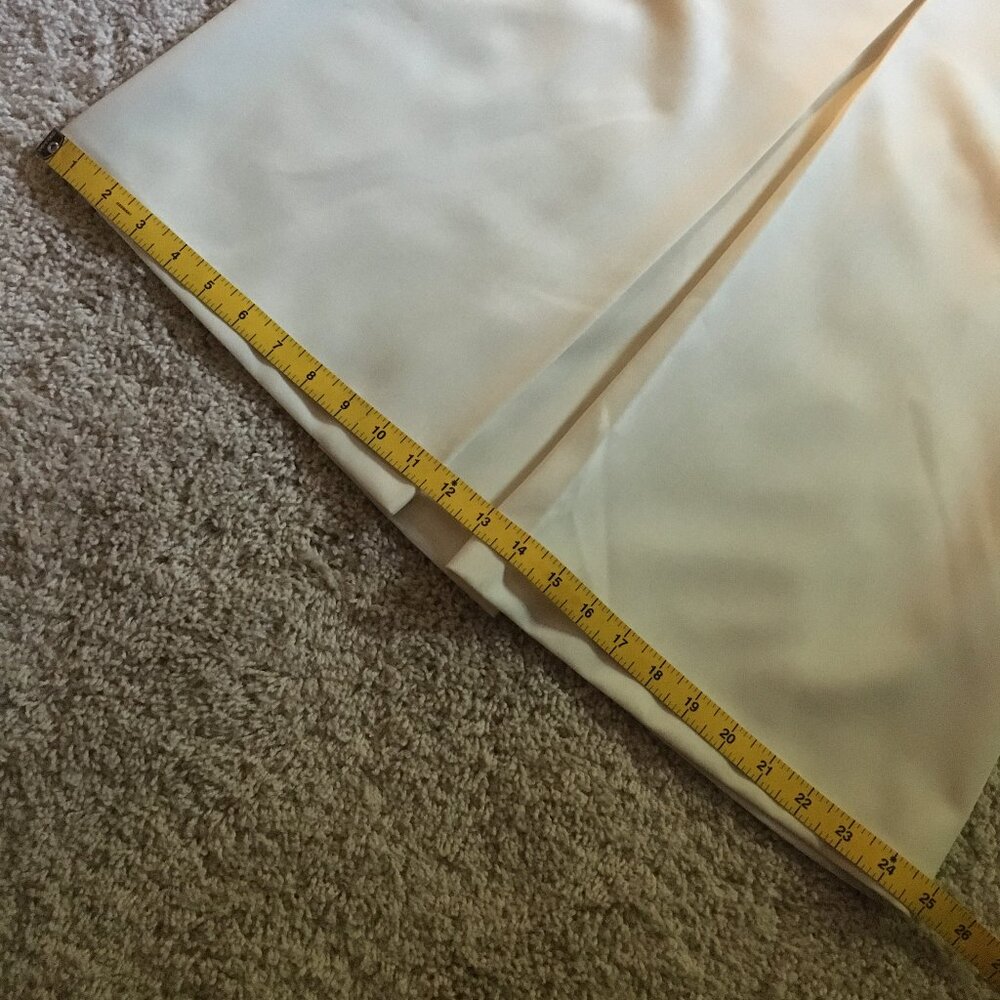 VTG Koret Ivory Kick Pleat Midi Skirt 28W Clean Girl Minimalist Quiet Luxury - Picture 11 of 14